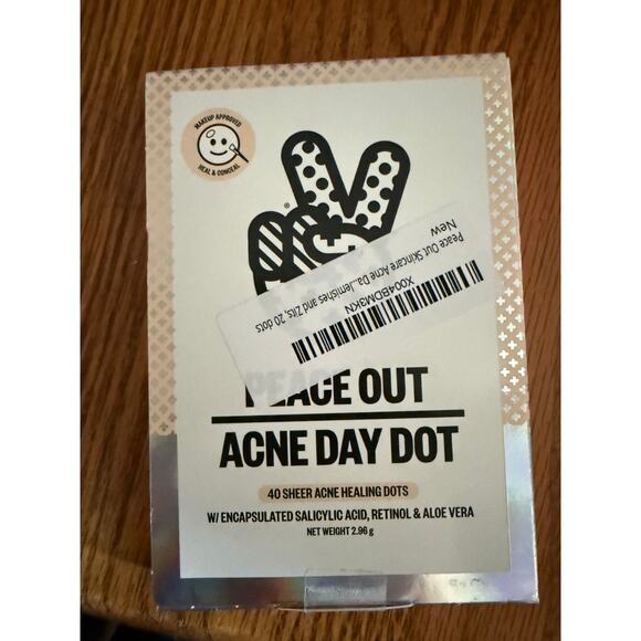 Peace Out Salicylic Acid 40 Sheer Acne Healing Dots 2.96g Set of 2 Boxes - Picture 2 of 2